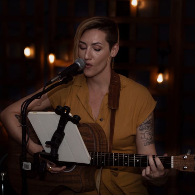 Live Music on Vasilis Kitchen Kentkands